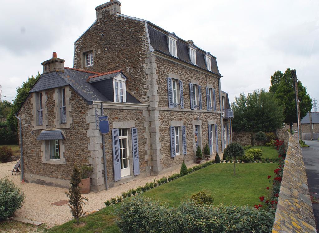 Hotel La Gougeonnais La Richardais Exterior foto